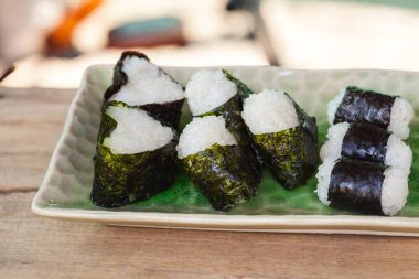 pirinç topu gıda ev yapımı desig