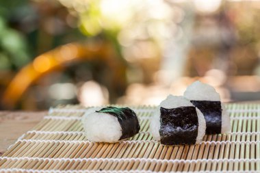 pirinç topu gıda ev yapımı desig