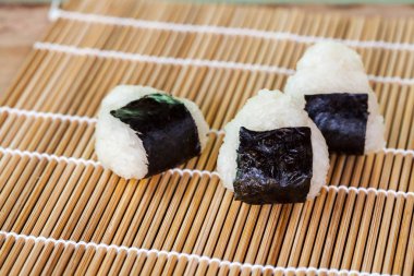 pirinç topu gıda ev yapımı desig