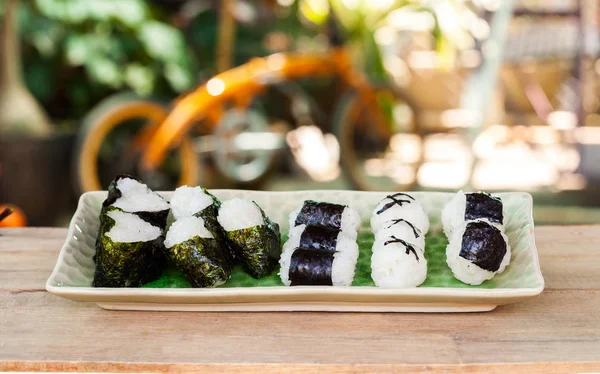 pirinç topu gıda ev yapılmış tasarım