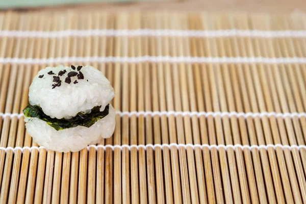 pirinç topu gıda ev yapılmış tasarım