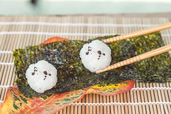 pirinç topu gıda tasarım ana tarafından yapılan 