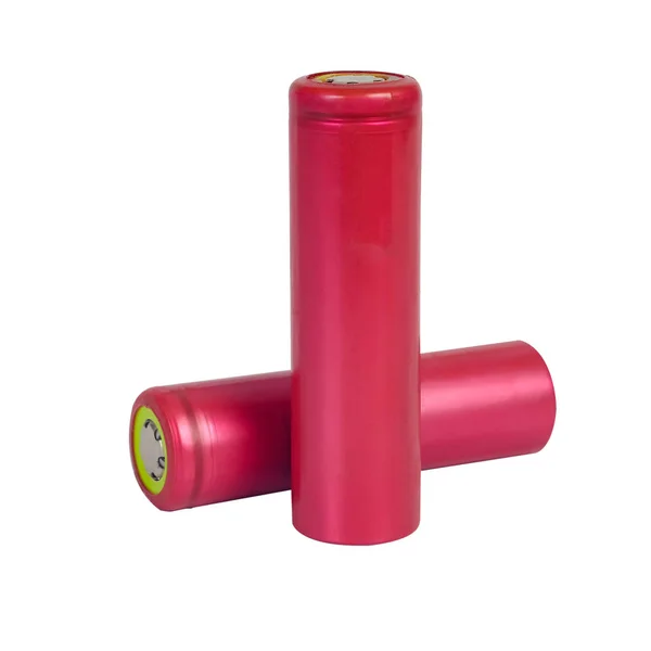 Beyaz arka planda şarj edilebilir yüksek kapasiteli 18650 pil. 