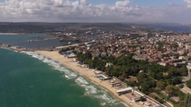 Bulgaristan 'ın Varna kentinde kuşbakışı havadan ateş açıldı.