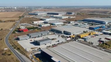 Ana sanayi ve lojistik alanında, geliştirme, Ploieşti şehir, Romanya, birçok önemli işletmeler ve Sanayi yabancı yatırımları yerleştirildiği yakınındaki görüntülerini robot.