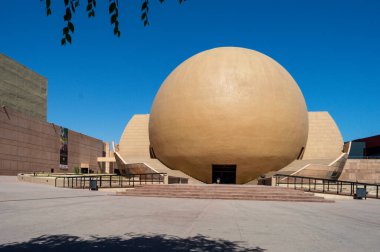 TIJUANA, BAJA CALIFORNIA MEXICO, 15 HAZİRAN 2020, Tijuana 'nın Kültür Merkezi' ndeki IMAX Kubbesi, Centro kültürel Tijuana, CECUT