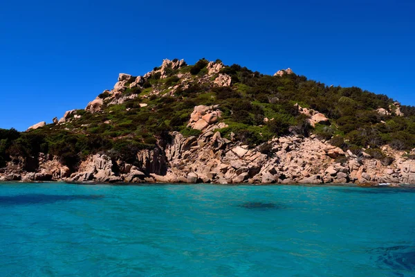 Uma Vista Das Maravilhosas Ilhas Mar Rochas Costa Esmeralda Sardenha — Fotografia de Stock