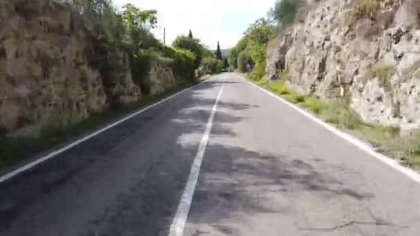 Utsikt Över Väg Längs Den Vackra Toscana Landsbygden Italien — Stockvideo