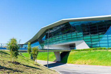 Silikon Vadisi 'ndeki Nvidia merkez kampüs cephesi, San Francisco Körfez Bölgesi' nin yüksek teknoloji merkezi - Santa Clara, CA, ABD - Ekim 2019