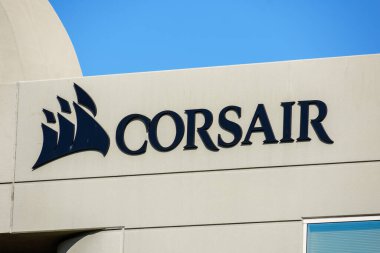 Corsair logosu ve imzası bilgisayar donanım firması Corsair Gaming 'in eski adı Corsair Bileşenleri - Fremont, CA, USA - 2020