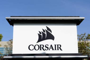 Corsair logosu ve imzası bilgisayar donanım firması Corsair Gaming 'in eski adı Corsair Bileşenleri - Fremont, CA, USA - 2020