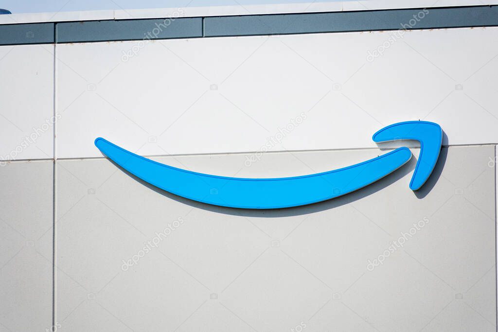 Amazon Prime logo is displayed on Amazon Fulfillment Center building exterior - Newark, California, USA - 2020