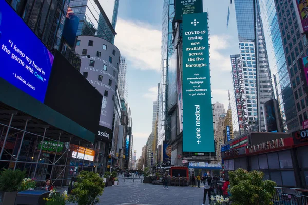 Nueva York Estados Unidos Abril 2020 Times Square Durante Pandemia — Foto de Stock
