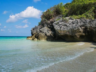 Deniz taraftan ateş.