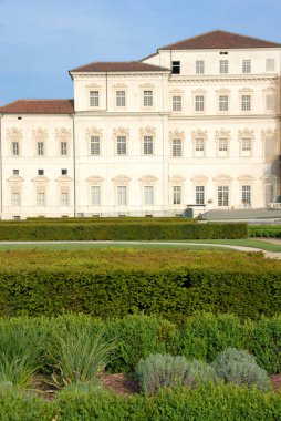Venaria Reale Sarayı, UNESCO tarafından tanınan Piedmont Savoy Konutlarından biridir. Venara Sarayı mimar Amedeo di Castellamonte tarafından tasarlanmıştır..