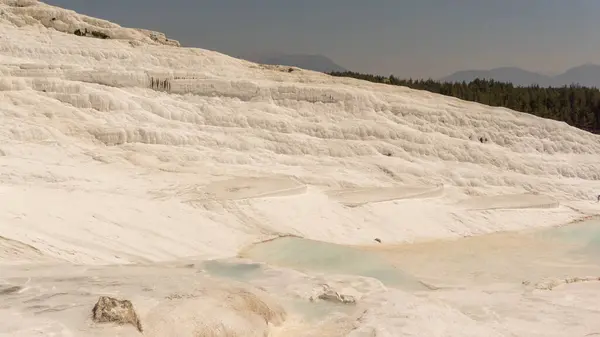 Sorgenti termali di pamukkale, patrimonio mondiale unesco, estate — Foto Stock