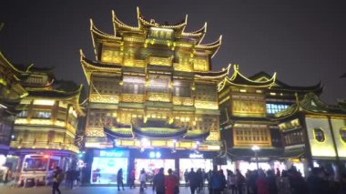 Şangay, Çin - 15 Ocak 2018: Gece Yu Yuan Garden'da Shanghai Old Tea House, Çin