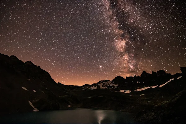 Ночной Пейзаж Звездным Небом Альпы Швейцарии Лицензионные Стоковые Фото