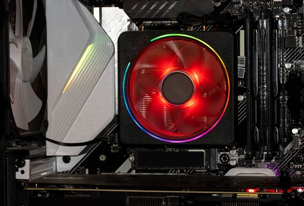 Neon ışıklı işlemci soğutucusu. Led Işık, Cpu Soğutucu.