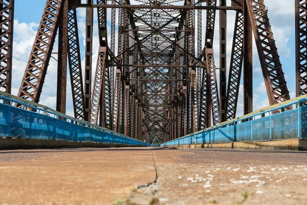 Oude Ketting Van Stenen Brug Overspant Tussen Missouri Illinois Maakt — Stockfoto