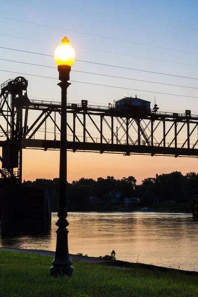 Zonsondergang Bij Oude Spoorbrug Ottawa Illinois — Stockfoto