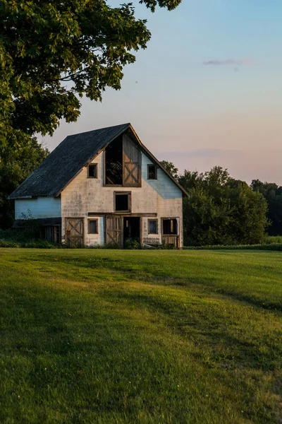 Oude Periode Schuur Bij Zonsondergang Lasalle County Illinois — Stockfoto