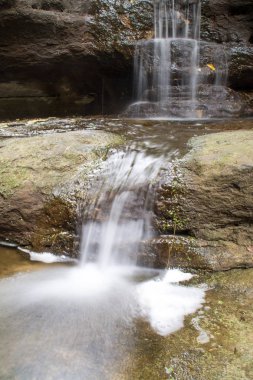 Su cascade adlı Matthiessen state park, Illinois detayını kapatın.