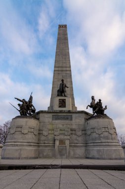 Abraham Lincoln mezar ve anma töreninde gündoğumu. Springfield, Illinois.