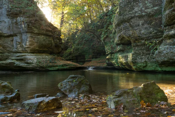 Illinois Kanyonda Geç Yaz Erken Sonbahar Rock State Park Illinois — Stok fotoğraf