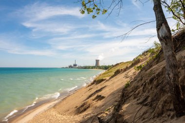 Michigan Gölü güzel bir yaz sabahında. Central Beach, Indiana Dunes Ulusal Parkı - Kel Dağı.