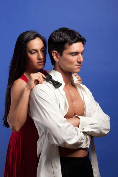 Hot Couple Poses Camera — Stock Photo, Image