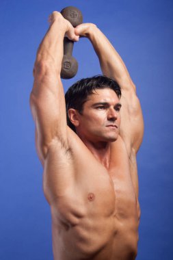 Seksi çocuk kaslarını çalıştırıyor..