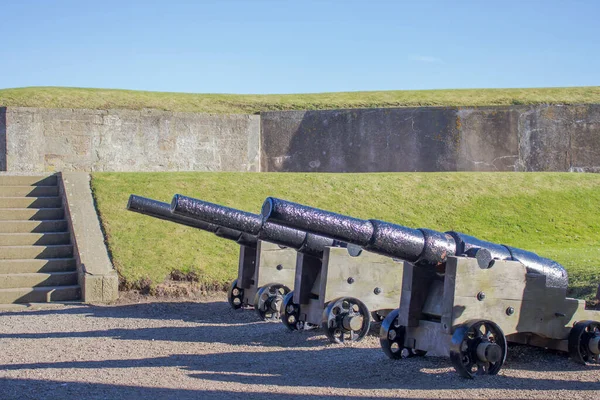 Old War Cannon Wheels Dundee Scotland Sunny Day — Stock Photo, Image