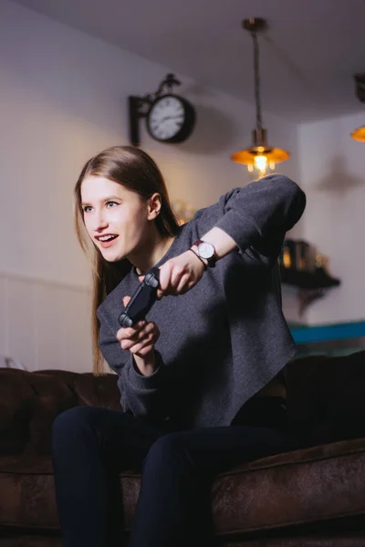 Happy Girl Enjoying Playing Video Games Sitting Sofa Home — Stock Photo, Image