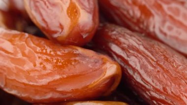 Kutuda meyve var. Kusursuz. Döngü. döngü.