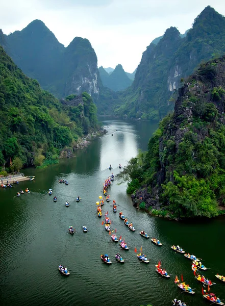 Ninh Binh, Vietnam, 24 Nisan 2019 marina, tatil beldesi Trang An, Ninh Binh, Vietnam, dünya mirası
