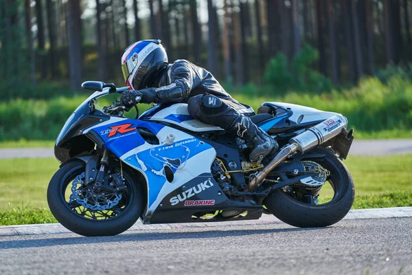 2020 Riga Letonia Motociclista Circuito Carreras Toda Velocidad Alrededor Una —  Fotos de Stock