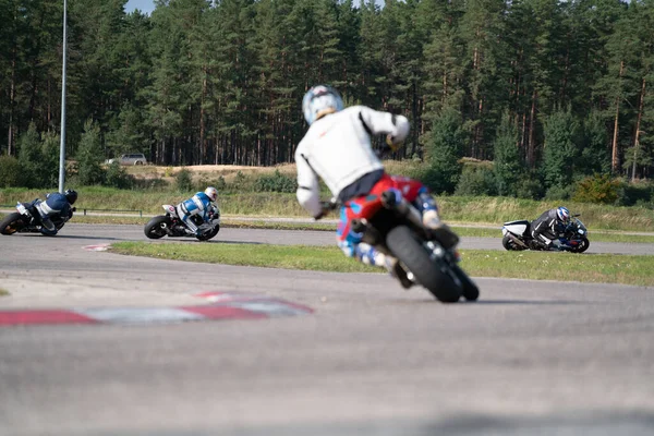 2020Riga Lotyšsko Motocyklový Trénink Nakloněný Rychlého Kouta Trati — Stock fotografie