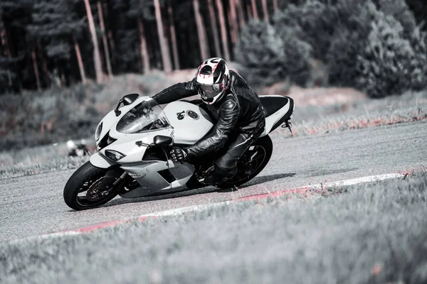Fast Motorcycle Road Riding Amuser Conduire Autoroute Vide Sur Voyage — Photo