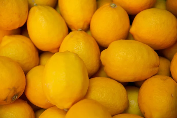 Reife Saftige Zitronenfrucht — Stockfoto