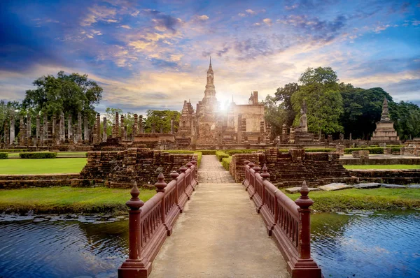 Statue Bouddha Wat Mahathat Dans Parc Historique Sukhothai Site Patrimoine — Photo