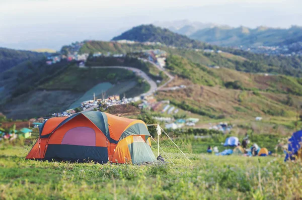 Tenda turística camping . — Fotografia de Stock