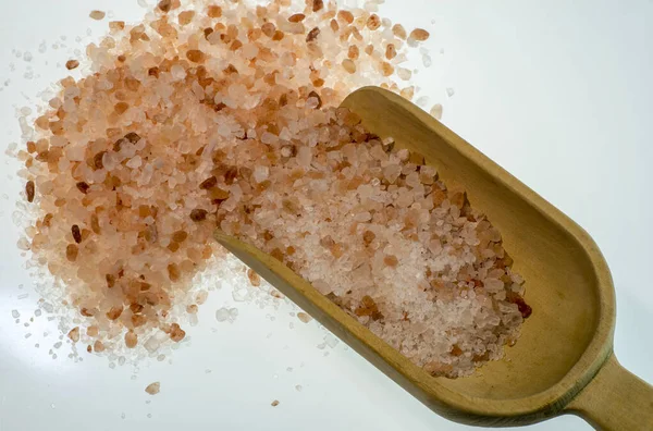 Himalaya Rosa Salz Einem Holzlöffel Konzept Der Gesunden Ernährung — Stockfoto