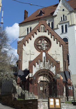 arka plan olarak kırmızı tuğlalardan eski duvarın dokusu