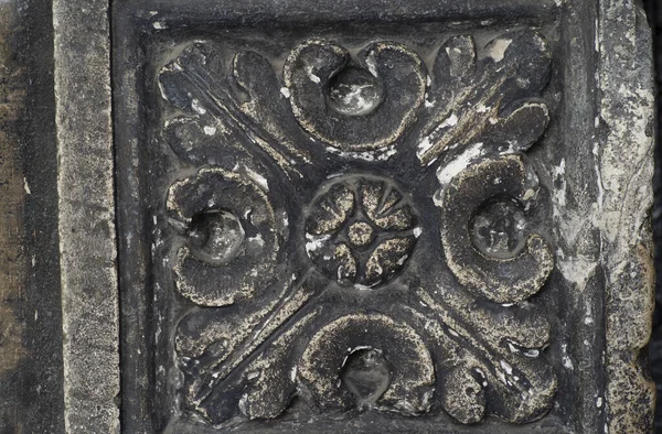 Het Decoratieve Ornament Steen Van Het Oude Gebouw — Stockfoto