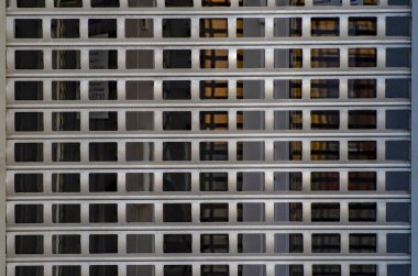 Modern ritim kalıpları korunmak için metali kaydırıyor..