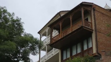 Geleneksel ahşap tasarım balkon evleri, güzel dış, eski stil residence