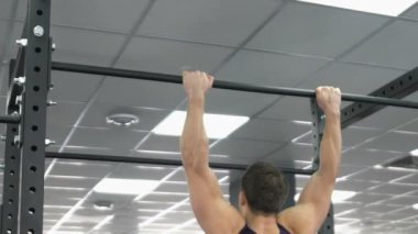 Çekme işi sporcu ups spor salonu, bodybuilding egzersiz programı, sağlıklı yaşam tarzı