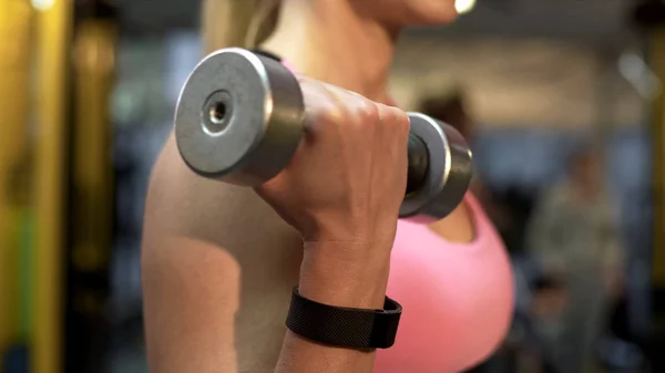 Beautiful Woman Lifting Dumbbells Gym Working Out Have Perfect Body — Stock Photo, Image