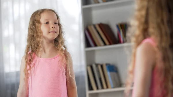 Little Curly Girl Coquetting Front Mirror Dreaming Become Adult Child — Stock Photo, Image